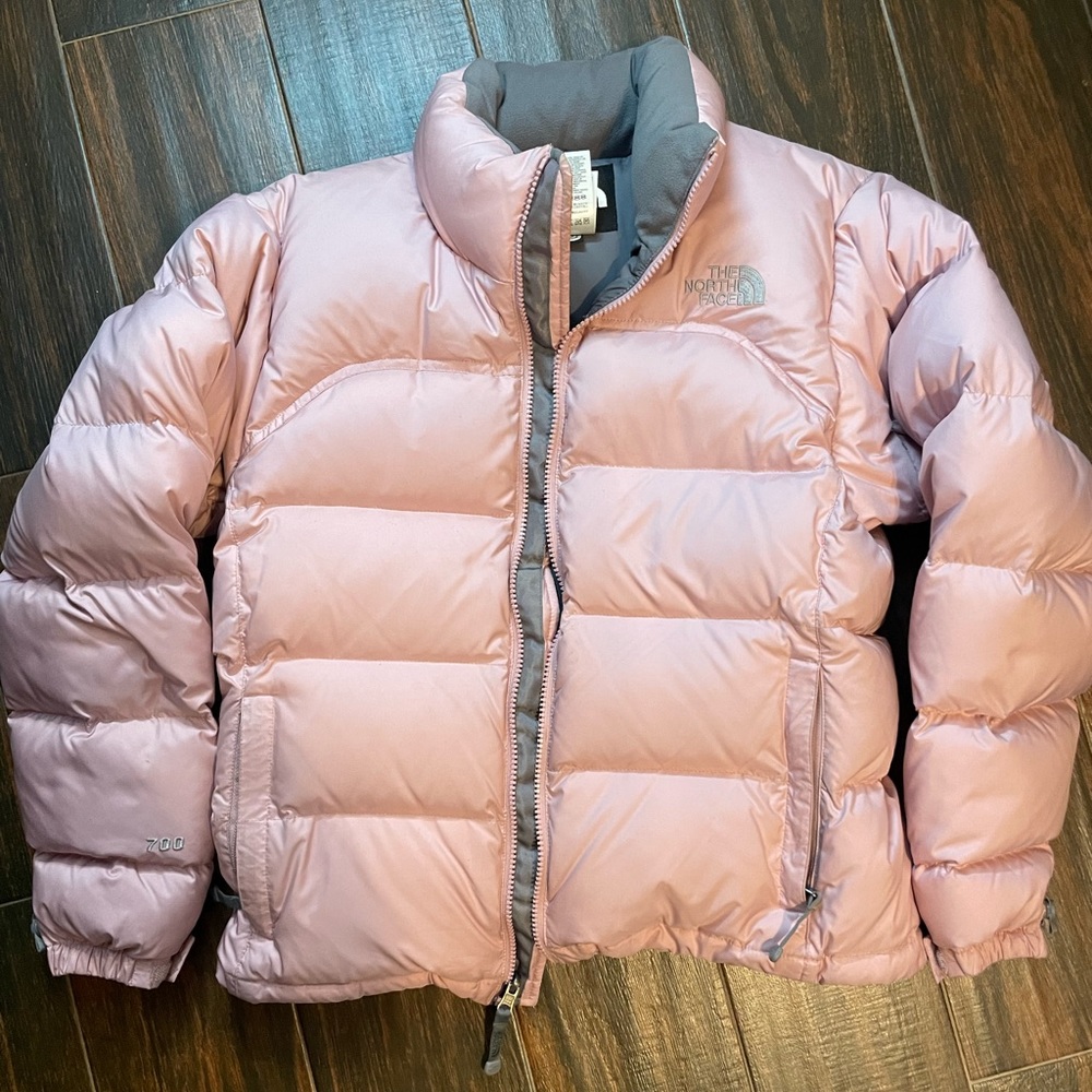 SOLD The North Face S Women's Retro Nuptse 700 Down Puffer Jacket Coat